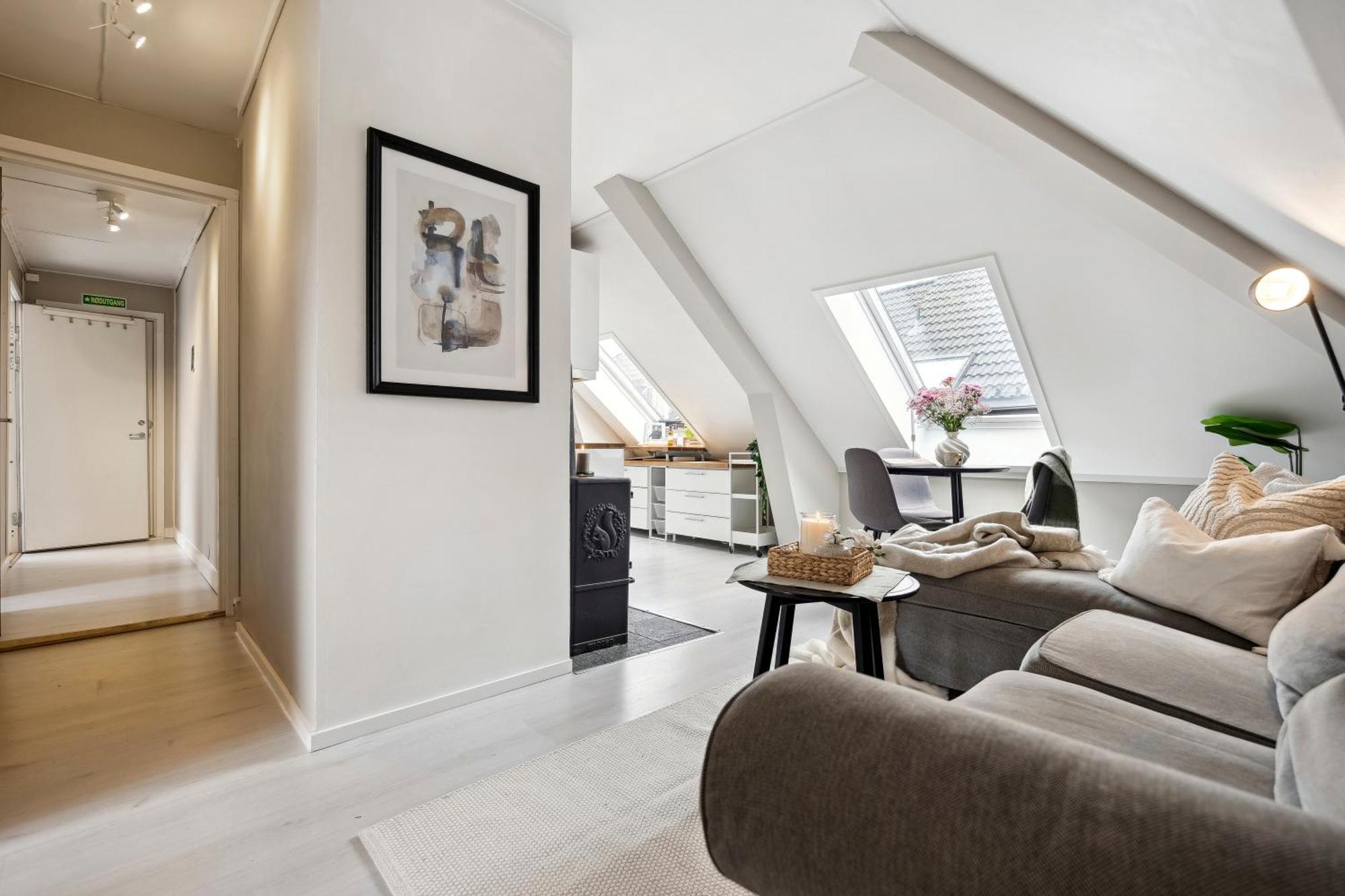 Cozy 2bdr Apt. 3 Min Walk To Solsiden